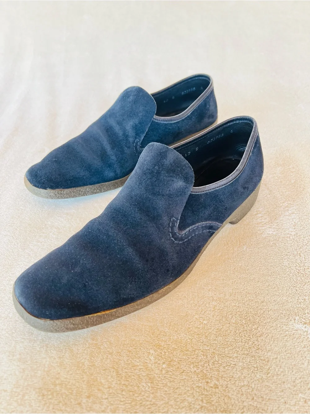 Vintage Bally Juventus Navy Suede Venetian Loafers Switzerland EU 42 US 10.5